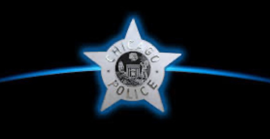 GuessWhoTexas's tweet photo. Sending sincere condolences to the family of the murdered Chicago Police Officer tonight. May his murder be avenged with justice. Love to his families of blood and blue from Texas.
💙🕊️ https://t.co/kWoqtF17LH
