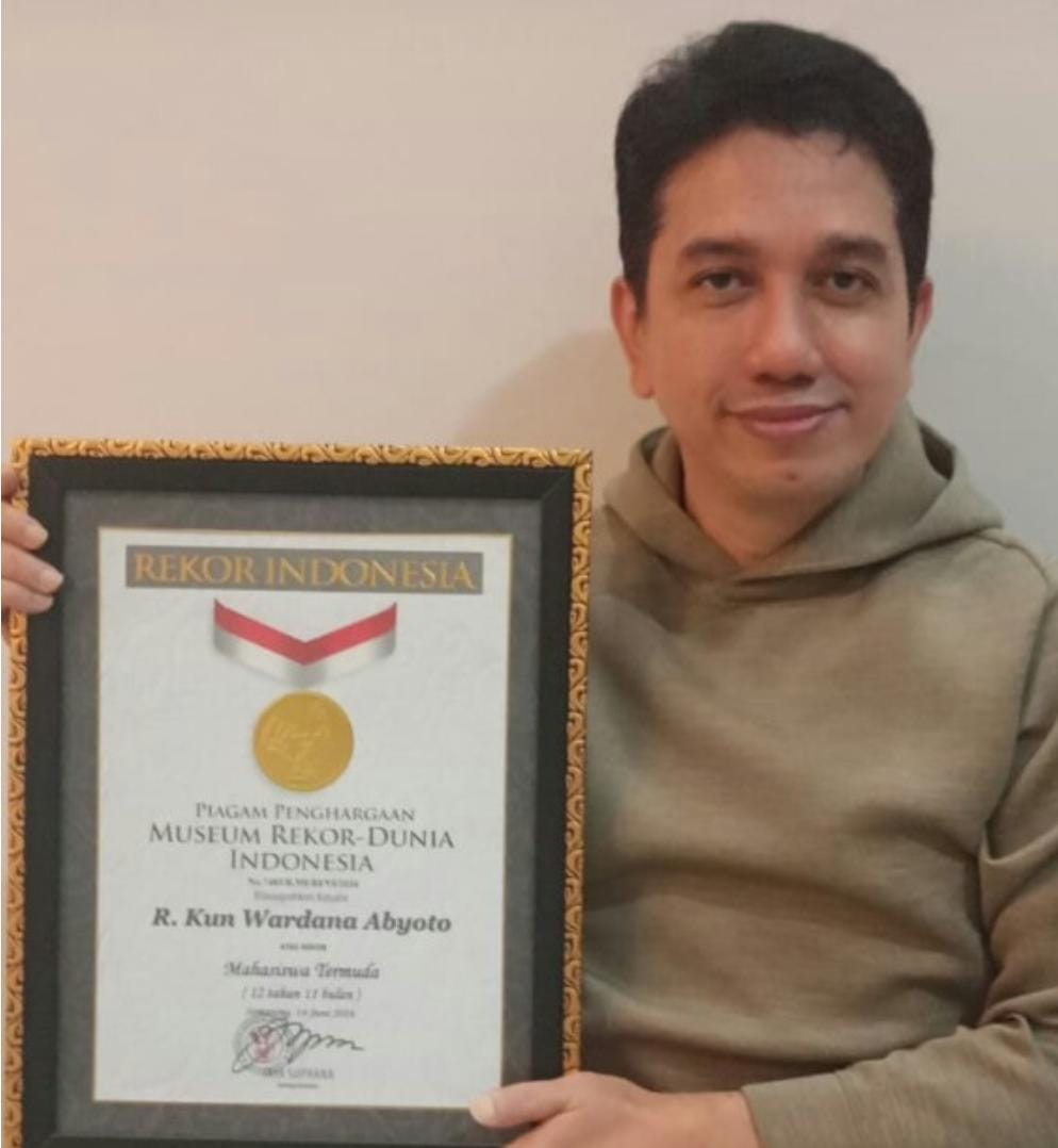 Kementerian Kegelapan tweet media