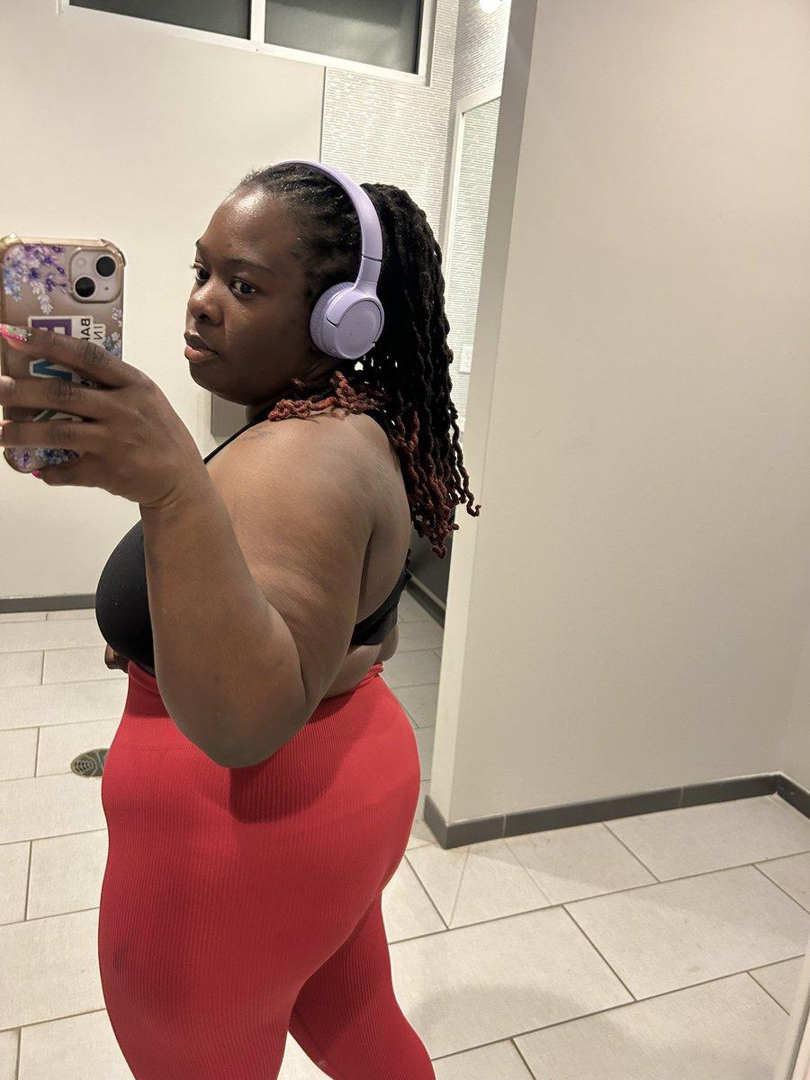 Vic 💕 tweet media