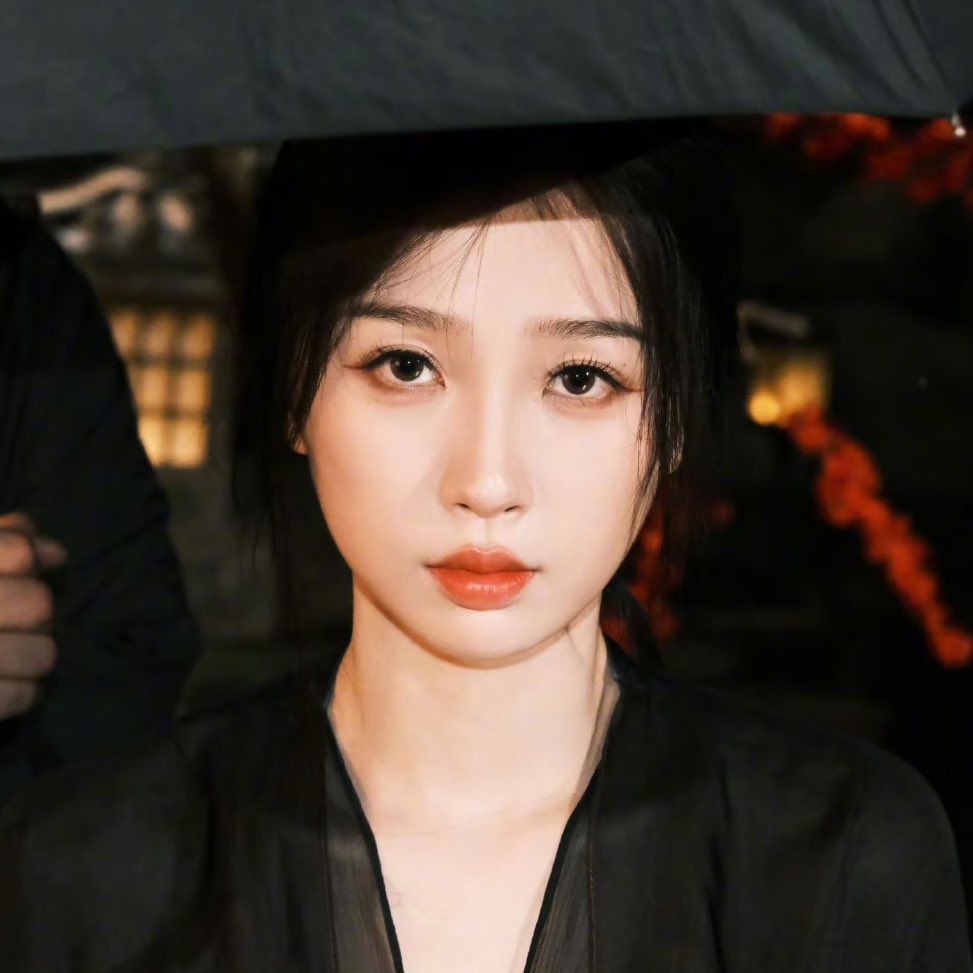 privetberries's tweet photo. #EstherYu #虞书欣 
I can be this:               and also like this: https://t.co/0G2N8L3iRq