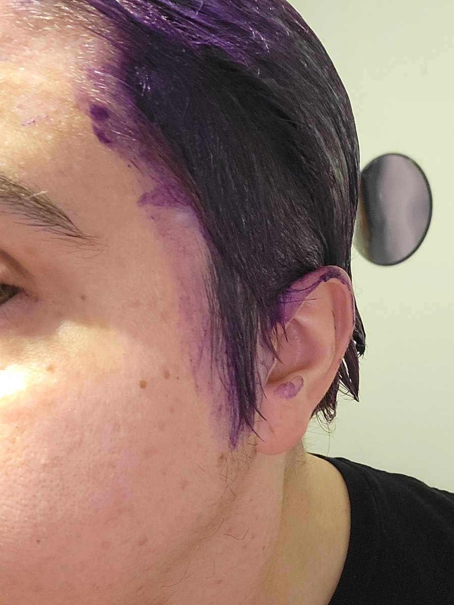 Maaaaaaayyyy have gotten a little messy with my retouch