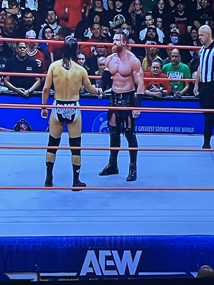 MusingsMikes's tweet photo. Seems @AdamColePro is a bit jaundice in his match last week vs @SNM_Buddy.  Might want to get his liver enzymes checked. @AEW #prowrestling #tbs #AllElite https://t.co/DgYmD9AjVs