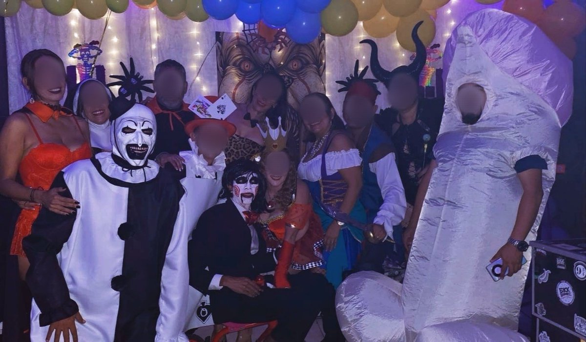 Noche de miedo risas y mucha diversión 😈🎃🕷️
Halloween 2024 <a href="/MoeClubSw/">Mia y Fer Moe Club Sw</a>