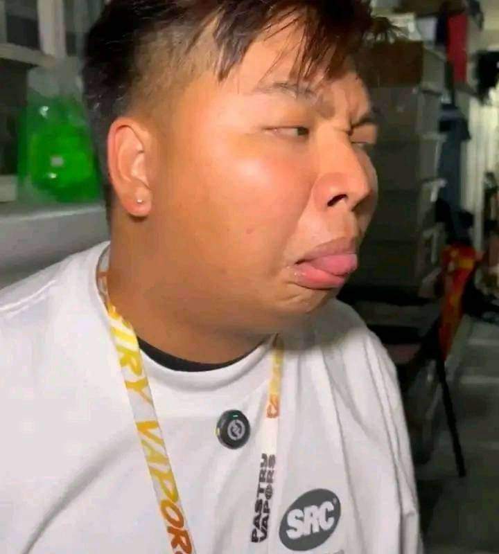badilla_marlon's tweet photo. @xChocoBars Aloha. https://t.co/yHNvzrzZ15