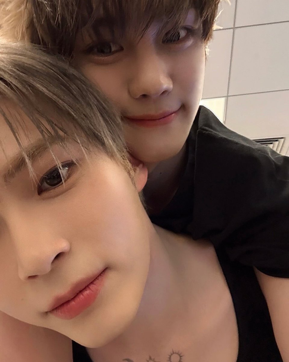 GYUVINnarik's tweet photo. nemplok https://t.co/PdqPOC1mcN