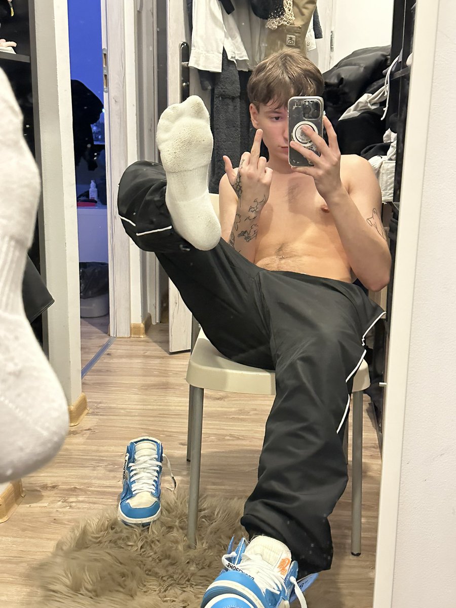 Fucker Sebastian 6k tweet media