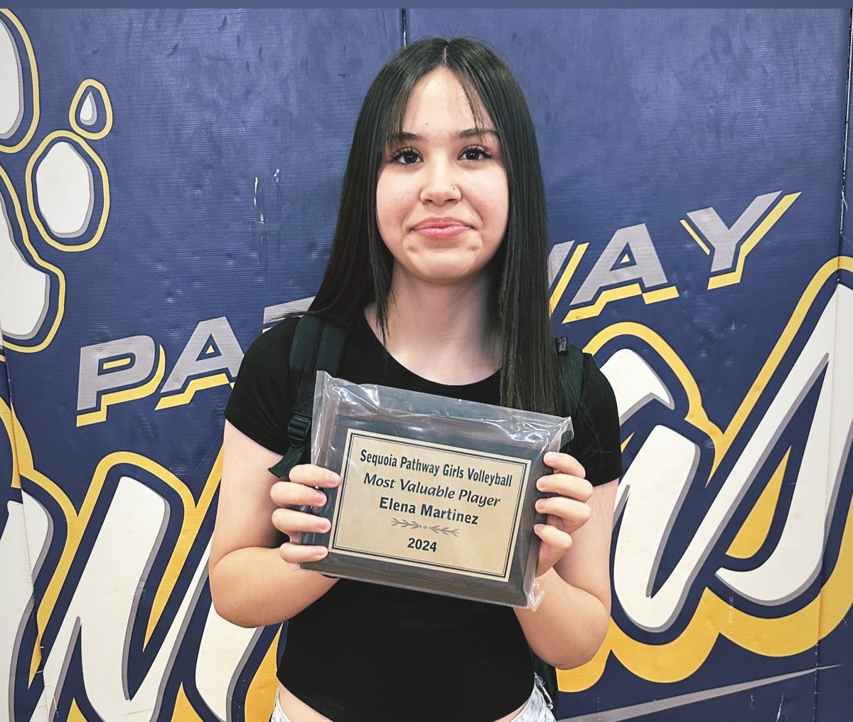 SequoiaAth24's tweet photo. Congratulations our JH volleyball MVP’s Dalhia, Mia, &amp; Elena for achieving this special award. These young ladies put in the hard work &amp; it definitely paid off! #HardworkPaysOff #LadyPumas🏐#MVP24 https://t.co/lZ3jZr6ubM