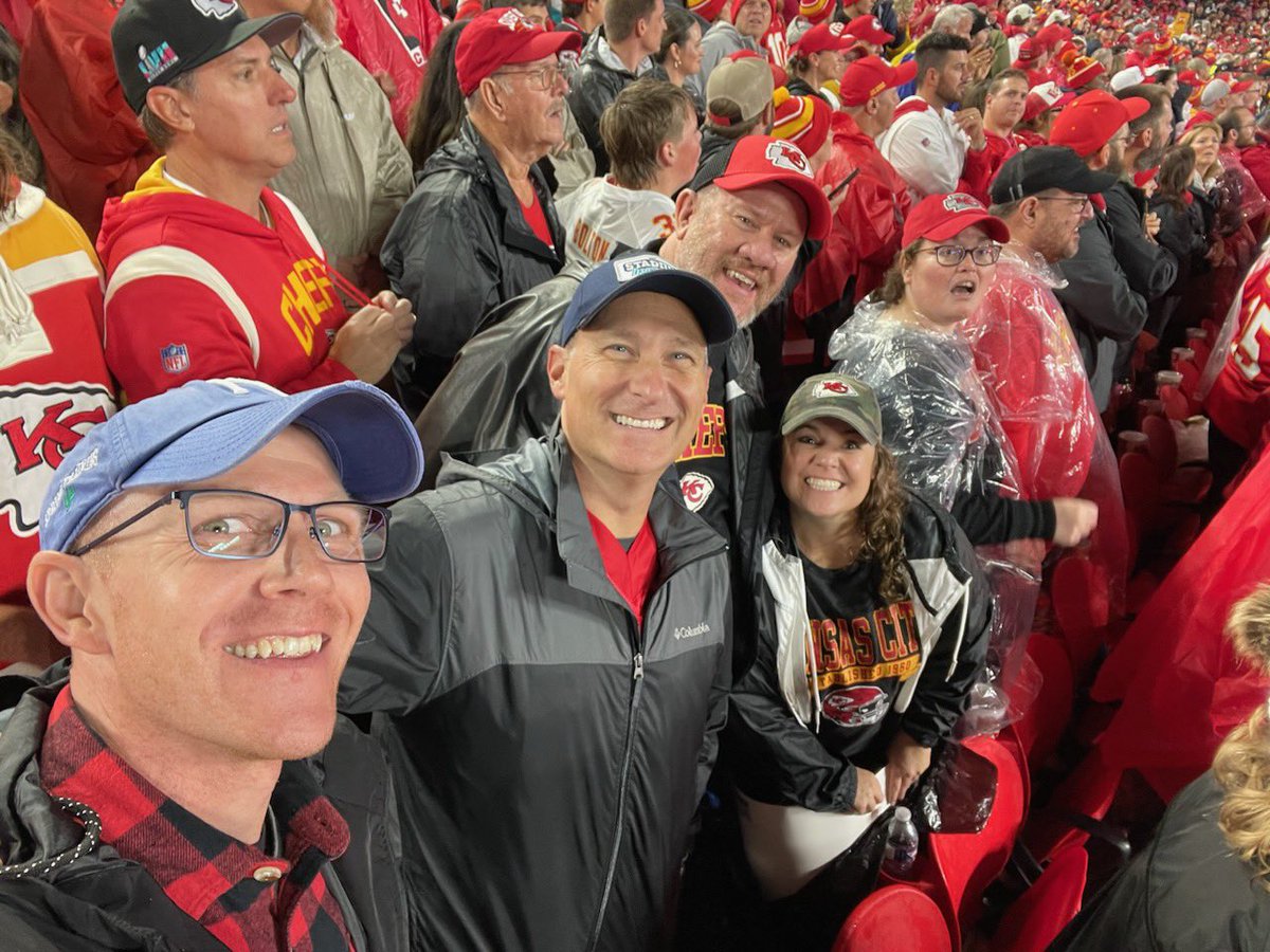 KerrieRene's tweet photo. #ChiefsKingdom https://t.co/yTCZ0ki1FW