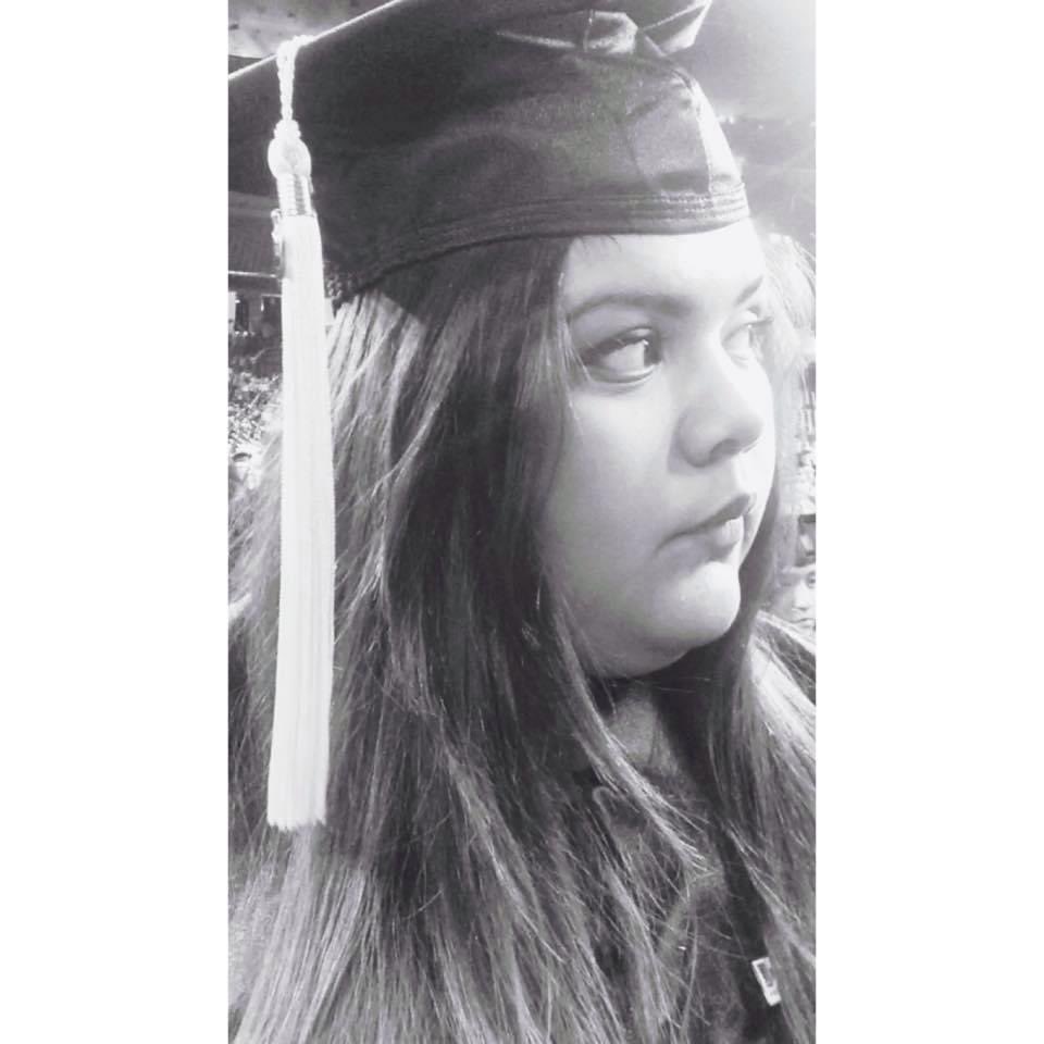 msycastillo's tweet photo. Proud 1st Gen high school, associates and bachelors and now pursuing a masters @uhdowntown ๐ฅน couldnโt do it without my support system ๐ #FirstGenerationWeek https://t.co/yOEjtoPlBl