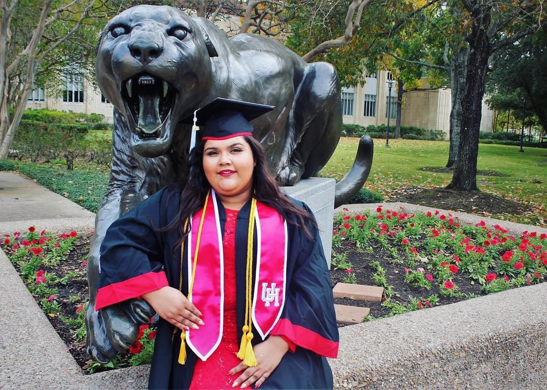 msycastillo's tweet photo. Proud 1st Gen high school, associates and bachelors and now pursuing a masters @uhdowntown ๐ฅน couldnโt do it without my support system ๐ #FirstGenerationWeek https://t.co/yOEjtoPlBl