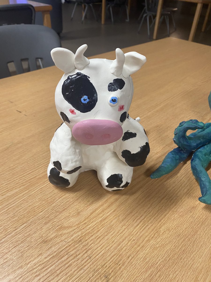 Art III is working hard to get this alien spacecraft ready in time to take to the conference! So proud of these kids and the effort they have put into this. ❤️Sneak peek! 👀 <a href="/RTMSThundercats/">Ronald Thornton Middle School</a> <a href="/FBISDFineArts/">FBISD Fine Arts</a>