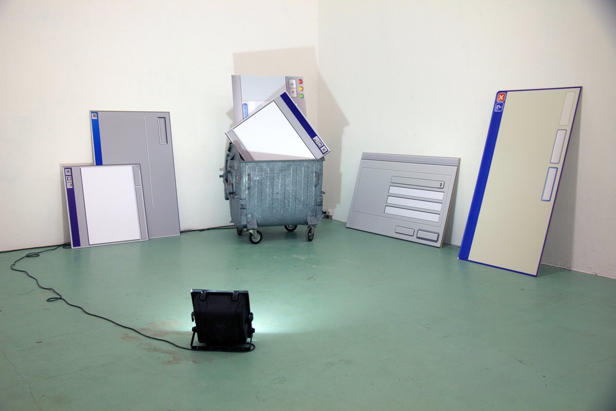 𝙗𝙡𝙖𝙣𝙠 tweet media