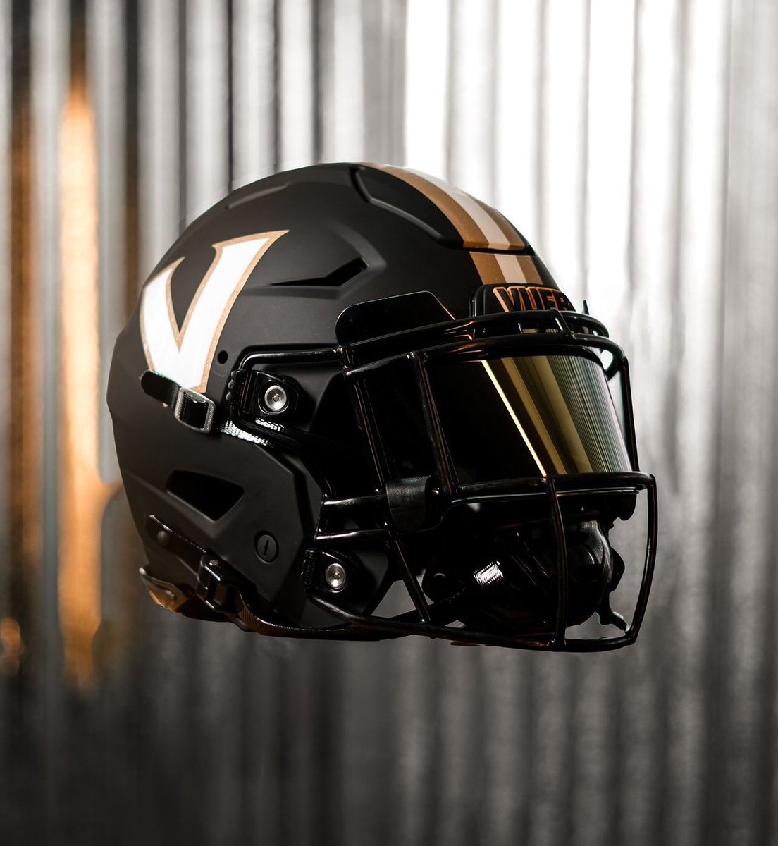 Coach Brown tweet media