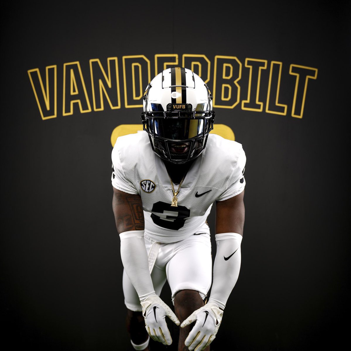 Coach Brown tweet media