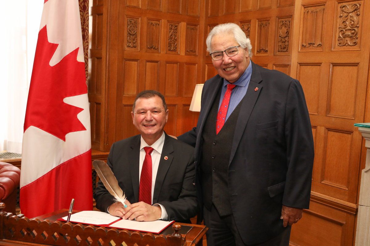 Senator Brian Francis (@brianfrancispei) on Twitter photo Deeply saddened by the loss of the Honourable Murray Sinclair. He was a true friend and a generous mentor. I will forever treasure his kindness, wisdom & guidance. My sincere condolences go out to everyone who knew and loved him, especially his beloved family. Deeply saddened by the loss of the Honourable Murray Sinclair. He was a true friend and a generous mentor. I will forever treasure his kindness, wisdom & guidance. My sincere condolences go out to everyone who knew and loved him, especially his beloved family.