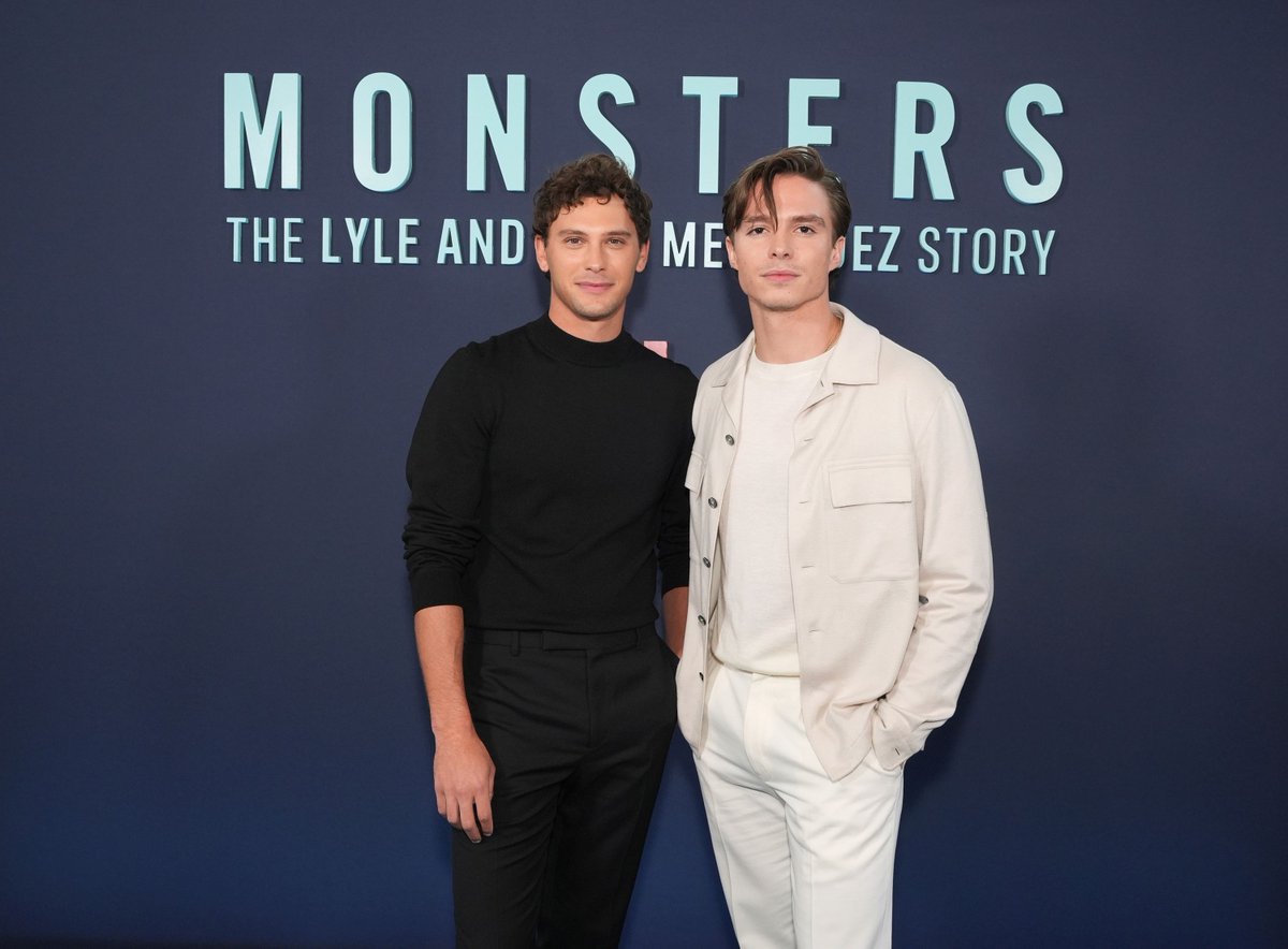 netflixqueue's tweet image. The cast of &apos;Monsters: The Lyle and Erik Menendez Story&apos; attended a Q&amp;amp;A panel at #NetflixFYSEE