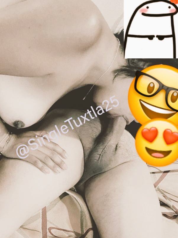 Singletuxtla25's tweet photo. Después de mucho tiempo, volvimos a la acción. Quien se apunta a un encuentro con una Hotfiwe? O alguna pareja para intercambios HM H HM #Comparte #SwTuxtla #SiwingerTuxtla #CorneadorTuxtla #SingleTuxtla https://t.co/HaeTXiyi4w