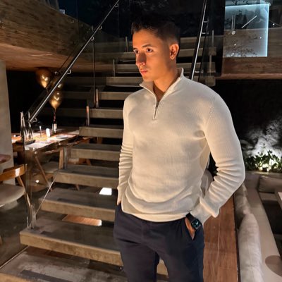 Nbustamante2's tweet photo. #NuevaFotoDePerfil https://t.co/qfhhID362y