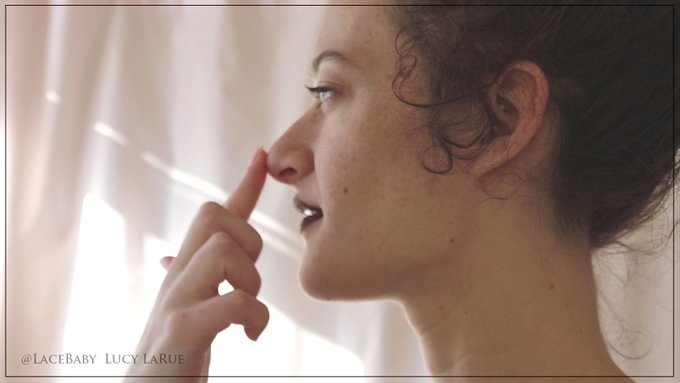 &ldquo;Worship Lucy&rsquo;s Big Nose&rdquo; https://t.co/cpXkEXTLmM<a href="/tag/clip"class="tags"><span>#clip</span></a>