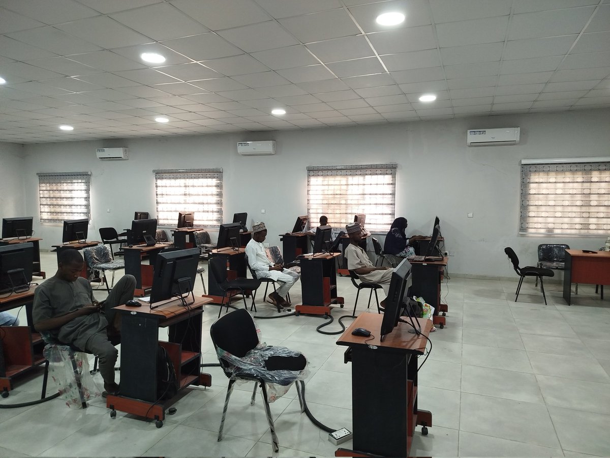 4U Academy tweet media