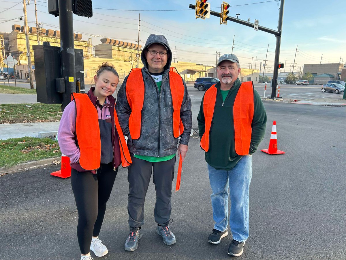 🏃‍♂️🏅 For the 15th year, our dedicated Operating Room team from St. Mary’s volunteered at the Marshall Marathon! From directing runners to providing hydration &amp; cheering them on, this amazing group loves promoting healthy activities in our community. Thank you for all you do! 💙
