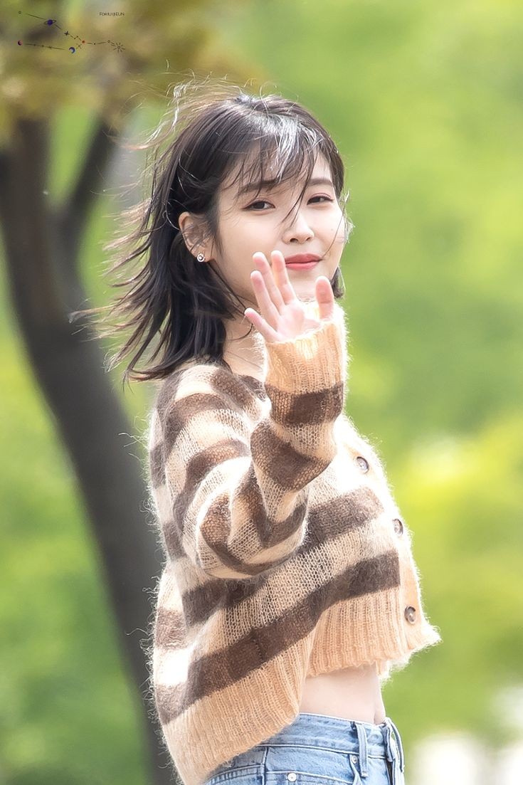 gelaiyuu's tweet photo. Every moment with you, @_IUofficial is a golden hour

I vote #iu for Fans’ Choice - Female Award #2024MAMAVOTE https://t.co/rsENTmCHUY