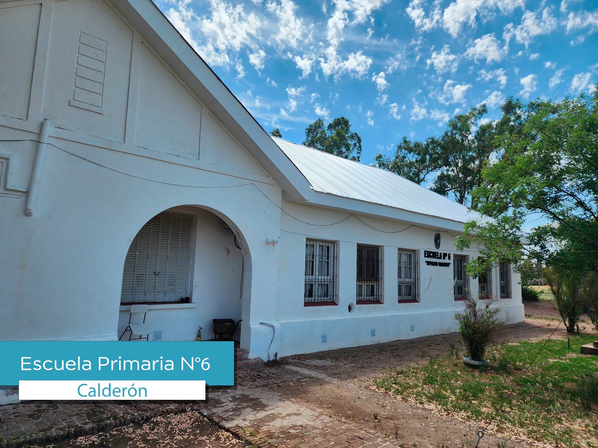 rodrigo_arist's tweet photo. Desde el inicio de nuestra gestión, la educación ha sido una prioridad, y junto al Gobierno Provincial y autoridades educativas, hemos trabajado para mejorar cada escuela del distrito. A quienes cuestionan la inversión en infraestructura escolar, respondemos con hechos concretos: este año hemos destinado millones de pesos en obras con fondos del Fondo de Financiamiento Educativo y el Programa de Emergencia Educativa Edilicia (PEED).

Algunos de los trabajos realizados:

- Escuela de Educación Secundaria N° 5: Construcción de cerco perimetral ($18.204.375).

- Escuela Primaria N° 7 de Villa Arias: Reparación del techo tras el temporal de diciembre ($70.905.013), mejoras en la instalación eléctrica y pintura en comedor y cocina ($8.884.777), nuevos calefactores ($300.000).

- Escuela Secundaria N° 1: Impermeabilización y cambio de chapas y perfiles galvanizados ($7.062.744).

- Escuela Primaria N° 6 de Calderón: Reparación de techo, instalación de placas, y restauración de juegos en el patio ($39.506.080).

- Escuela Primaria N° 5 de Bajo Hondo: Instalación de dos aires acondicionados y red eléctrica ($3.000.000), caseta de gas y conexión de cuatro tubos ($3.237.000).

- Jardín de Infantes N° 903: Nueva instalación eléctrica ($19.651.000).