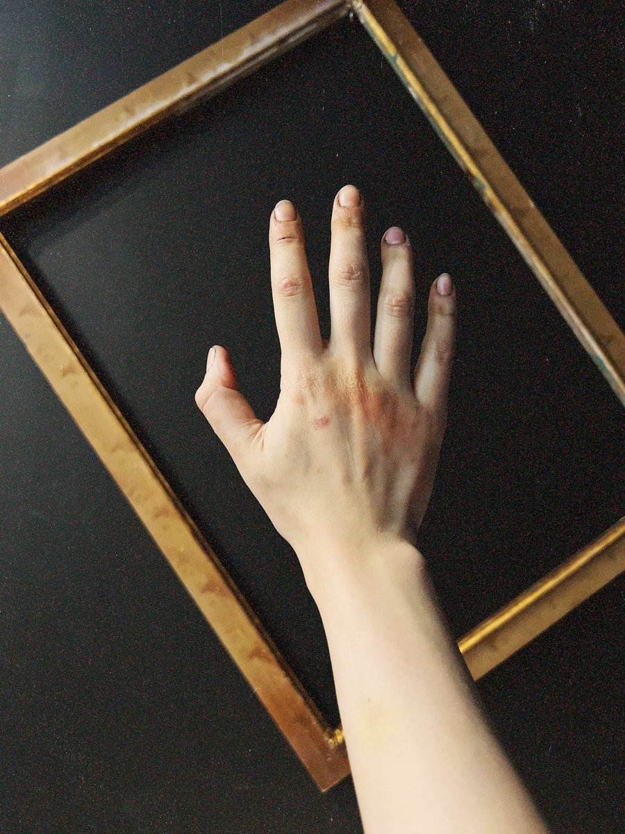 _reyhb_'s tweet photo. 🌆🌃
my poor strong hand 🪄 https://t.co/ttgnABqLXx