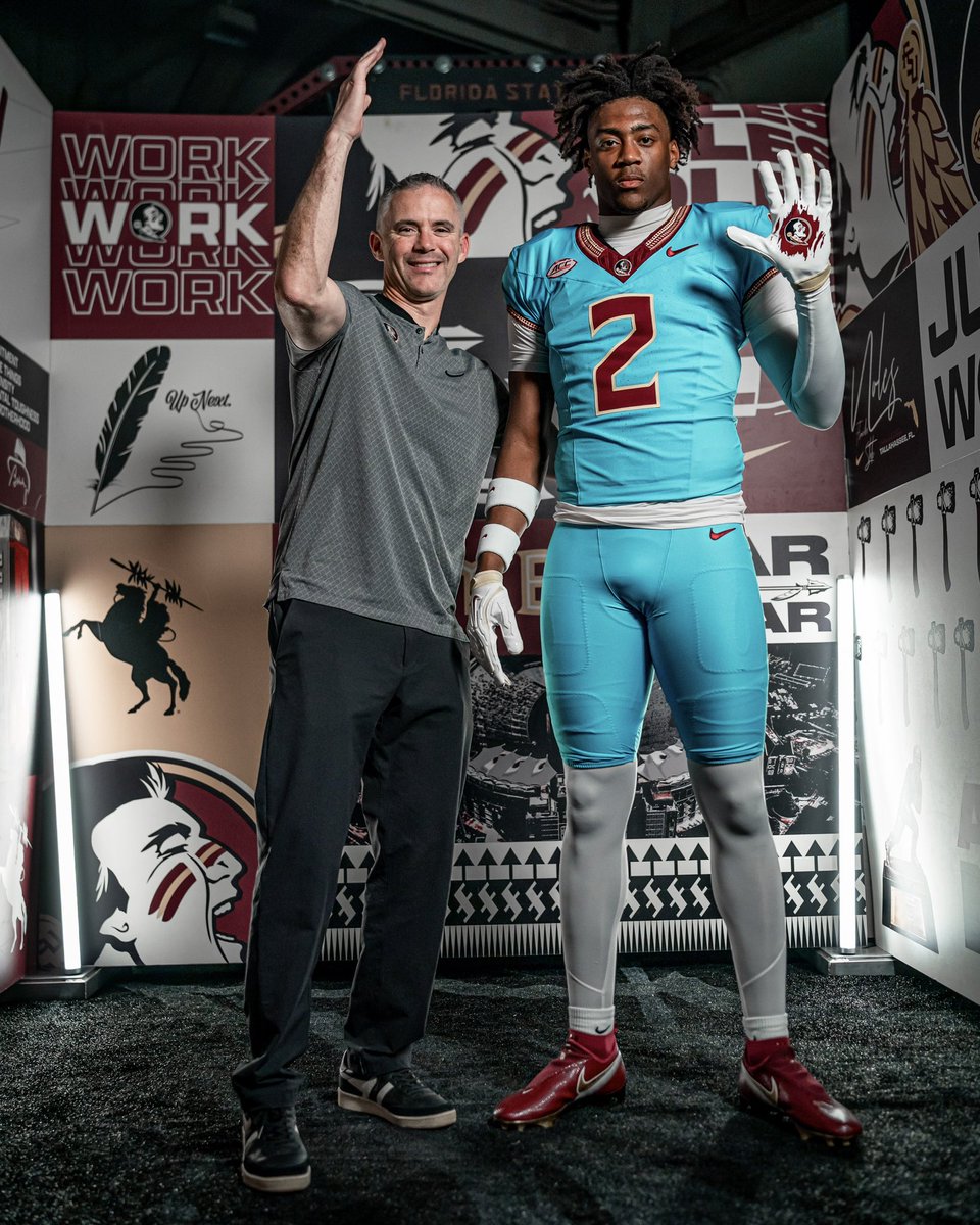 jamaalgelsey3's tweet photo. Me and my family want to thank @FSUFootball @Coach_Norvell @r81dugans for a great weekend and the hospitality they showed my son @GelseyTae https://t.co/JUGKXn4BUP