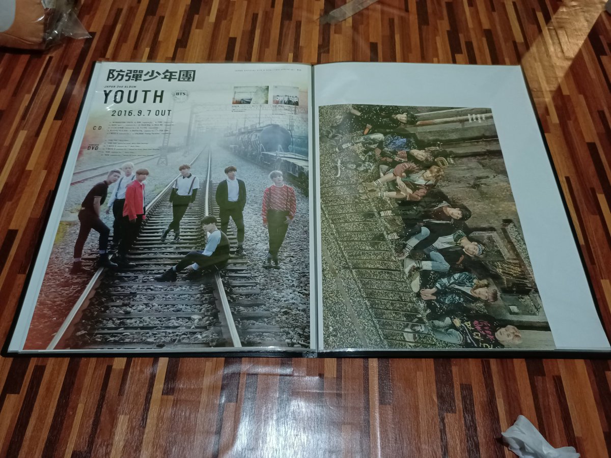 do_sarang's tweet photo. ✨ Selling my B2 poster file! ✨  

Need a place to keep all your fave K-Pop posters safe? This file’s perfect for storing posters of any K-Idol you stan 😆

DM me if you're interested!

*MY only 
* RM100 (can nego) 

Please RT, tq! https://t.co/lYPLiClV0t