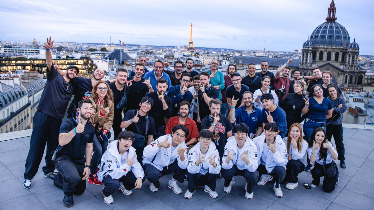 Congratulations <a href="/T1LoL/">T1 LoL</a> on their historic Worlds victory! As we wrap up Worlds, I would like to highlight the talented and hard-working crew that have been a part of this two month long journey 🧵