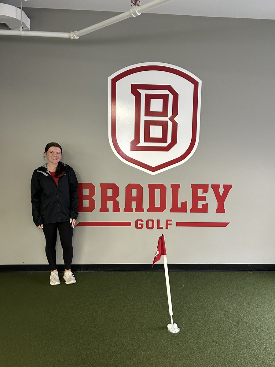 <a href="/amreschly/">Alex Reschly</a> had a great visit to <a href="/BradleyWGolf/">Bradley Womens Golf</a> today!  🔴⚪️