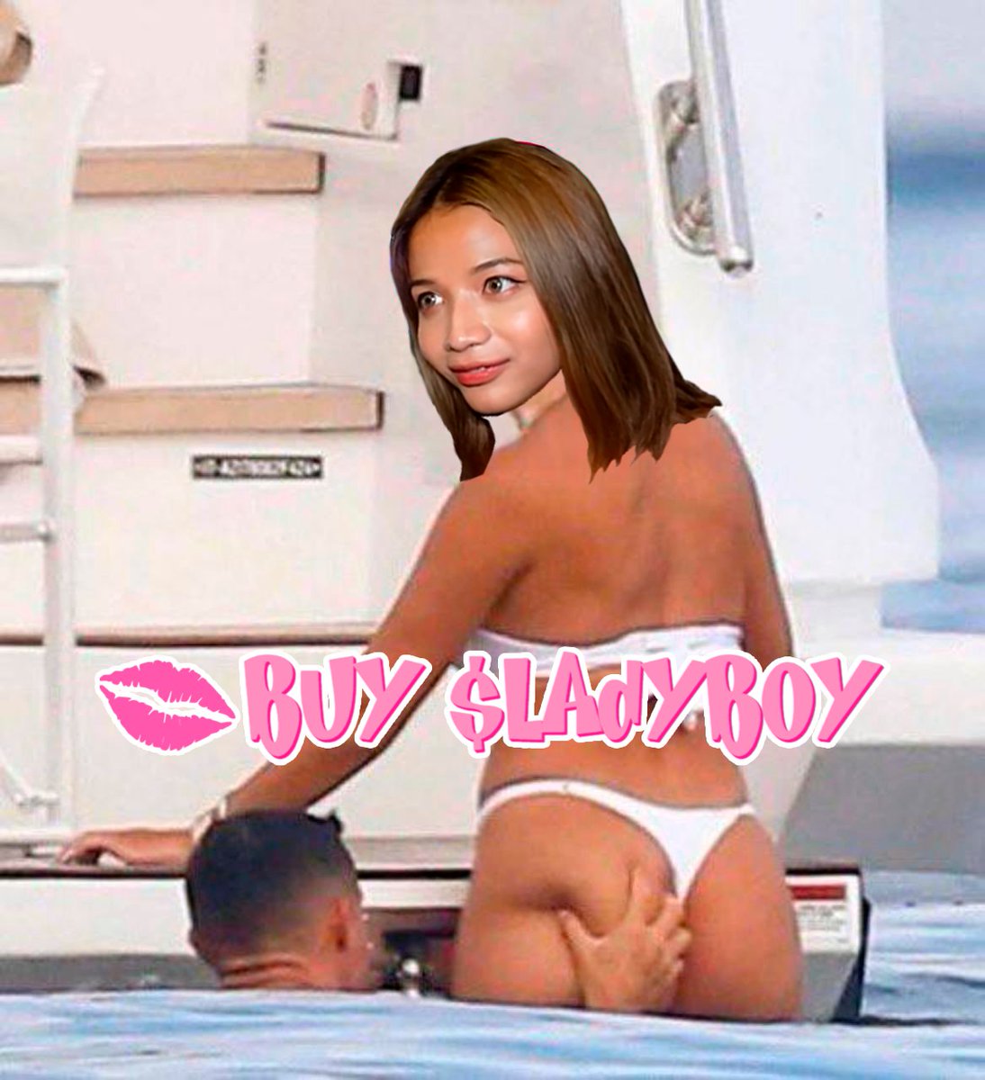 ✨ok darlings, a little boat side event? 🛥️💅🌊