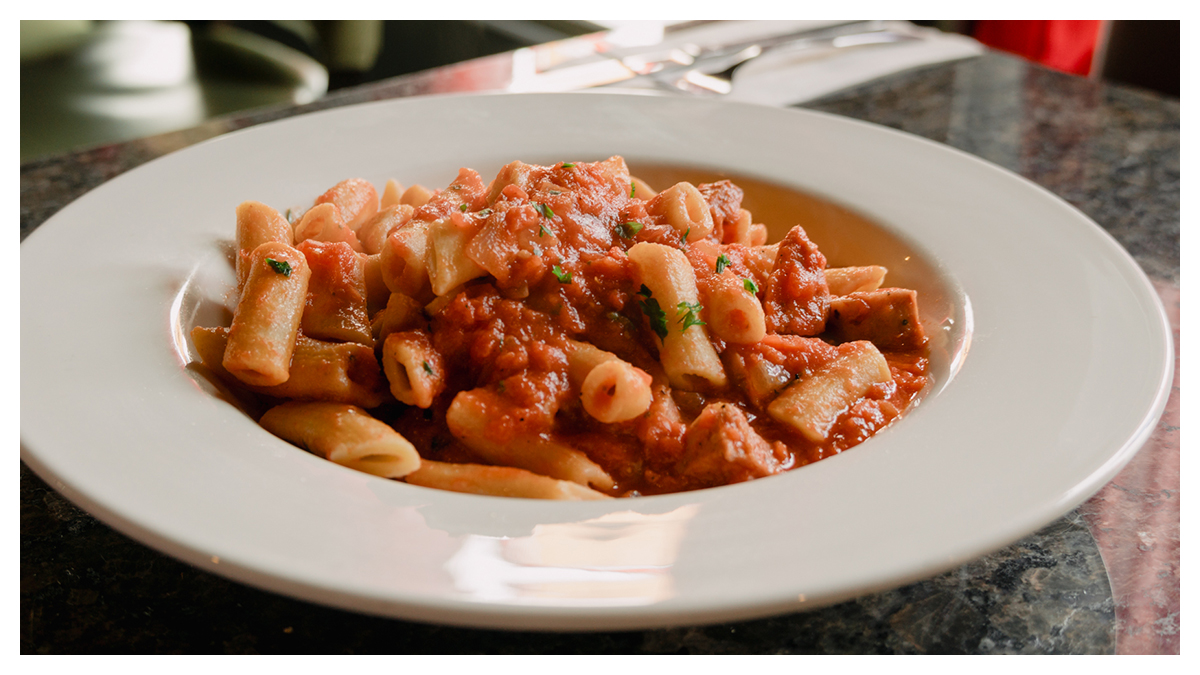 Nothing like a bowl of Sausage Speziato 🍝 Penne, Calabrese sausage, and rich San Marzano tomato sauce – the perfect comfort food for a chilly night.

#OttawaEats #PastaPerfection