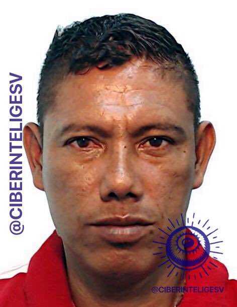 elindependiente's tweet photo. El sargento, Noé Holtenio Pérez Azucena, que vapuleó brutalmente, al ciudadano  Sr Sergio Pérez, por “hacer mucho ruido”, y que fue puesto en libertad condicional, por el sistema de justicia de facto que protege impunemente a los enemigos del pueblo.
$794.34/mensuales le pagan por agredir a los ciudadanos. 

Gracias al “bot” público de CiberInteligenciaSV, ha sido identificado el cuilio “protegido” por el sistema corrupto de justicia salvadoreño.

ATENCIÓN Recuerda que nuestro canal principal es @CIBERINTELIGESV, Verifique bien ante suplantaciones

ℹ️ Información del query 027387889:

👤 Nombre Completo: NOE HOLTENIO PEREZ AZUCENA
🪪 Documento de Identidad:
📅 Fecha de Nacimiento: 1974
📍 Dirección:
📞 Teléfono: 6135-7730
📧 Correo Electrónico: No disponible
🌍 País: El Salvador
🏠 Municipio: Zacatecolúca PA
📍 Ubicación: SAN RAFAEL

---------------------
💼 Sueldos encontrados en el ISSS:

📅 Período: 2024-06
💵 Salario: 794.34$US
🏢 Empresa: POLICIA NACIONAL CIVIL
---------------------