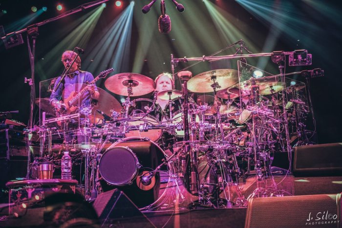 Bakers Dozen Just Jams

bit.ly/PJJBakersDozen #phishjustjams

photo cred: <a href="/JakeSilco12/">Jake Silco</a>