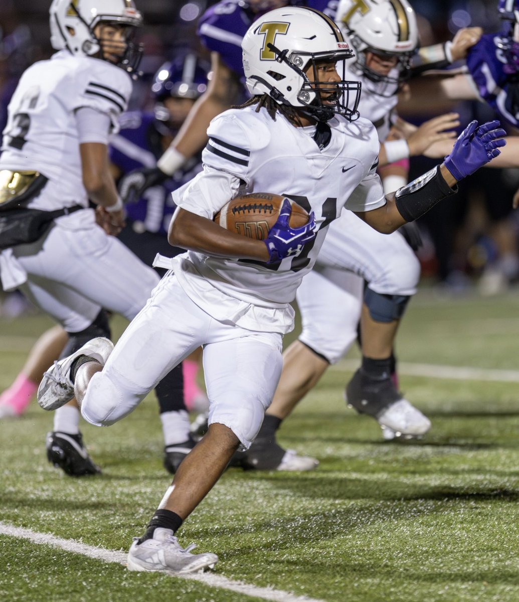 thsbearfootball's tweet photo. #Team91 MVP:
Sr. Erickson George https://t.co/Tlfs9Dvhpg