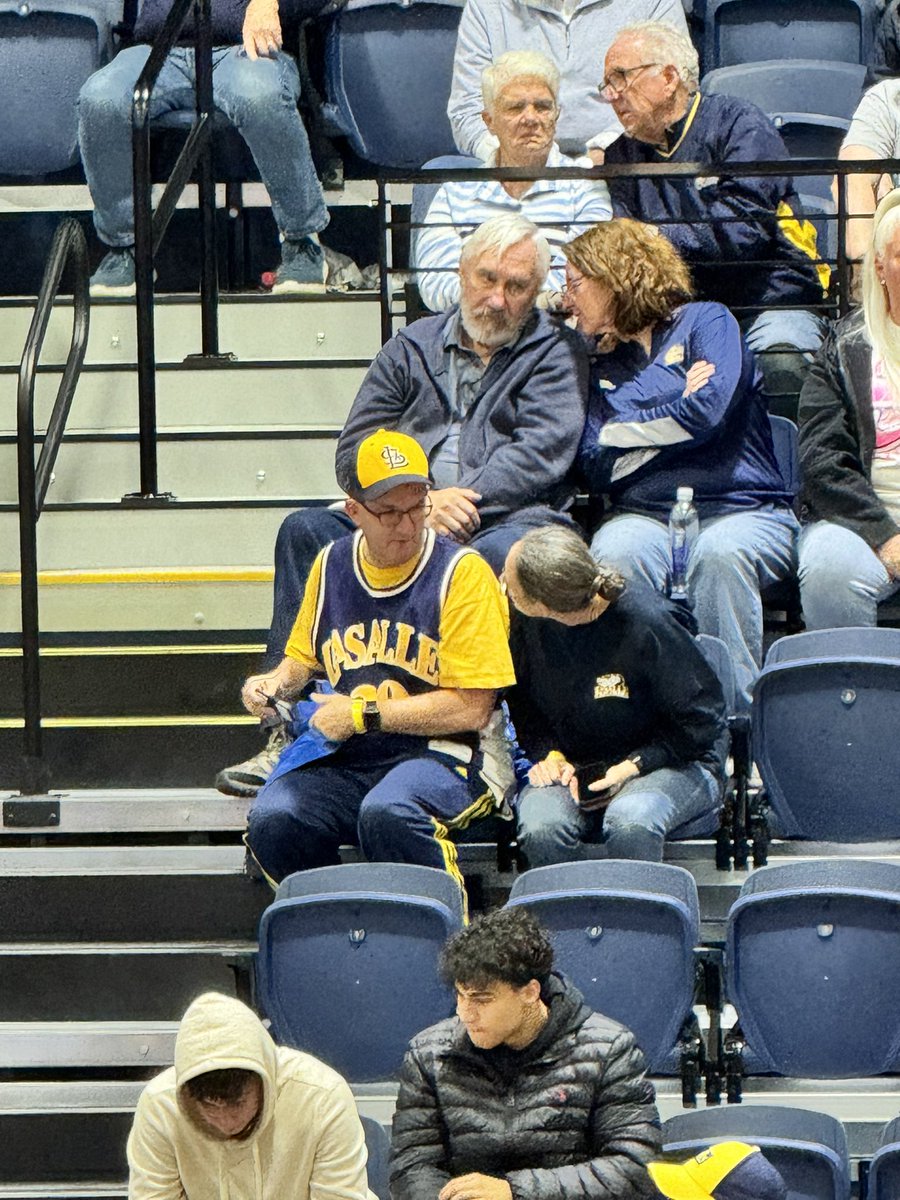 the_LAIability's tweet photo. @TheGolaStandard @WissahickonBeer How many has this explorer fan had? https://t.co/6qIWqwy1fI
