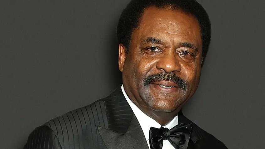 Exec_report's tweet image. #ExecutiveProfile David Steward chairman World Wide Technology

Net Worth: $11.4B

Steward grew up in the segregated South with seven siblings; his father worked as a mechanic, janitor and trash collector.

David received his Bachelor of Science in business from Central Missouri…