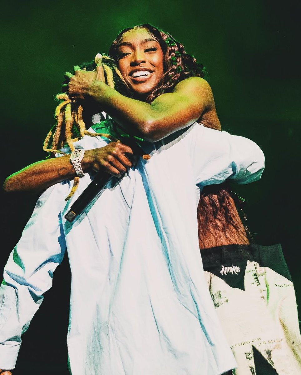 godschance's tweet photo. Some of my favorites of @Flaujae w/ @LilTunechi 🤯🤯🤯#styledbychance https://t.co/fne8cDOd7g
