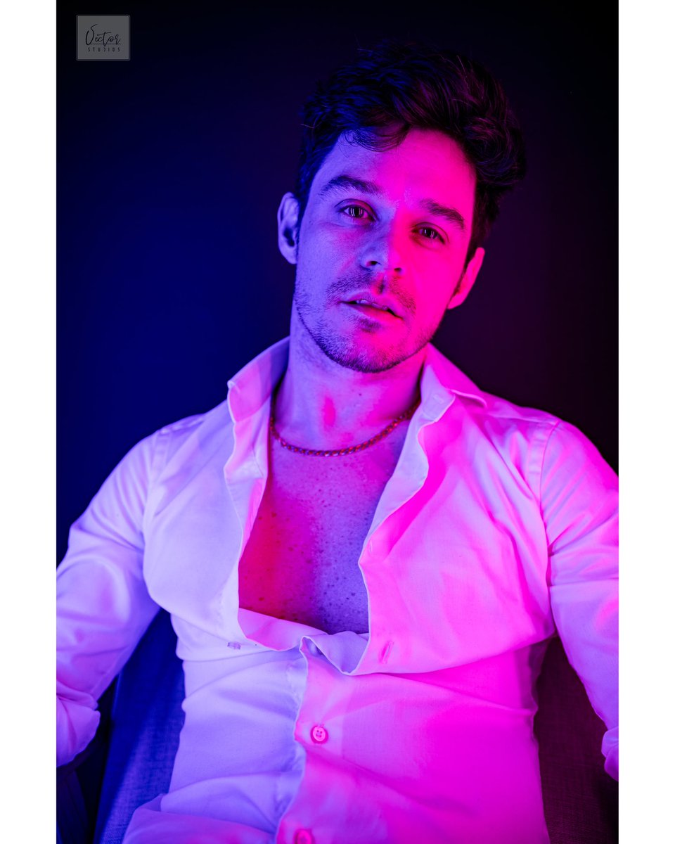 _VectorStudios's tweet photo. Chris joined us in the Studio!
How do you think he did?
#vectorstudios #sydneyphotography #boudoirstudio #malenude #leatherboy #gaymodels #maleboudoirmodel #maleboudoir #westernsydneyphotographer #westernsydneyphotography https://t.co/RX7Rr6r1Cg
