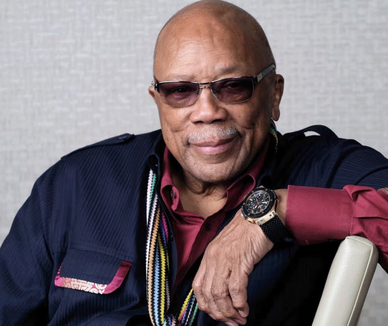 BackyardBulle10's tweet photo. Mourning the loss of Quincy Jones, a true music legend whose genius shaped generations. His legacy will live on through the timeless music he created. #QuincyJones #MusicLegend #RIP https://t.co/eNafgnAh3R