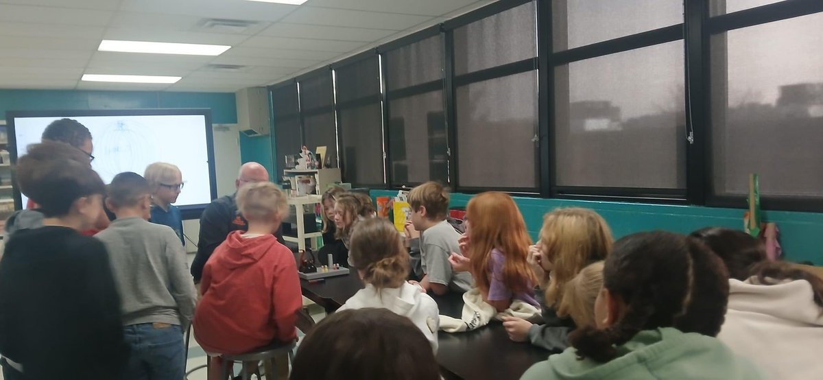 Charleston_STEAM tweet media