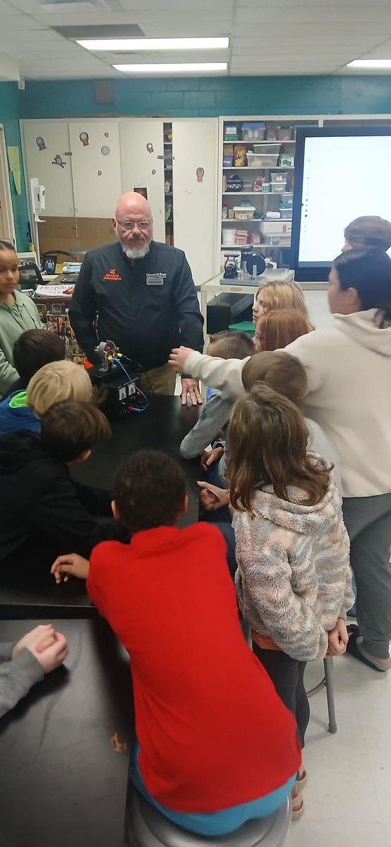 Charleston_STEAM tweet media