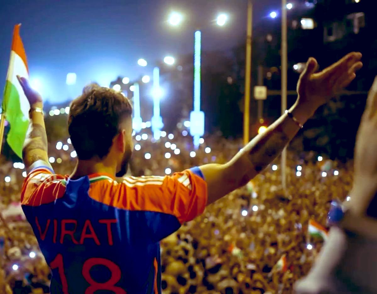 Srinivas_Gadde9's tweet photo. #HappyBirthdayViratKohli 
My man 
My myth 
My legend 
Forever Viratian 
@RCBTweets 
@imVkohli https://t.co/JjtdTlnkNr