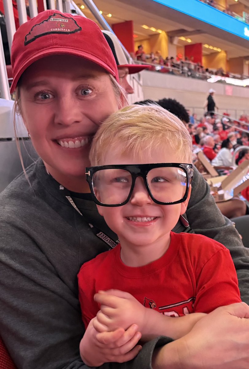 danib18's tweet image. We’ve got a huge basketball fan on our hands now! Future Coach Kelsey? Hopefully a player first!