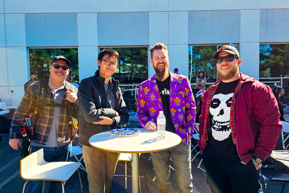 RenkusHeinz's tweet photo. Our team went all out for our Halloween party this year, showing off their creativity in some awesome costumes! From spooky to silly, we’ve got it all covered. We hope everyone had a fun and safe celebration!
#RenkusHeinz #TheSoundSolution #proaudio #proav #halloweenparty https://t.co/gh3Aq6GR0k