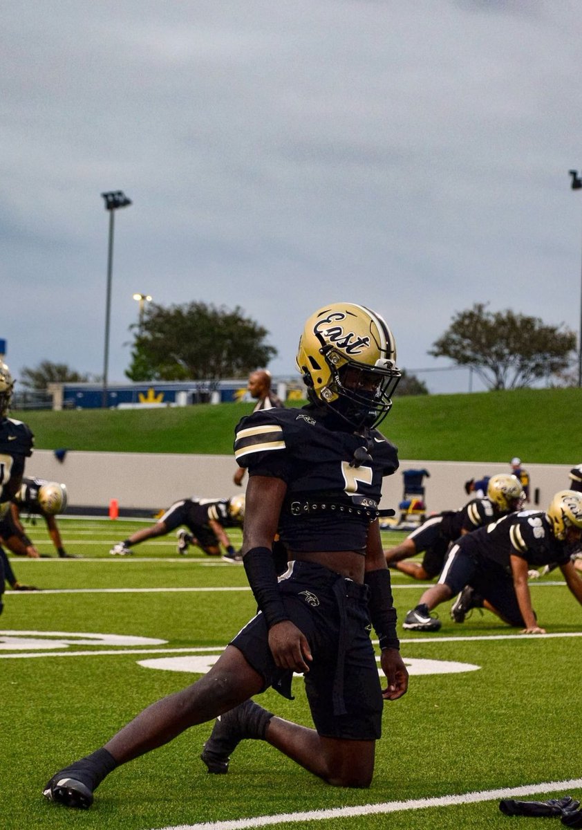 WEEK 9 recap

streak continues 

0 yards allowed
0 catches allowed 
4 tckls

new film tape dropping in the morning 💥
<a href="/coachdrecortez/">Coach Dre M.Ed</a>