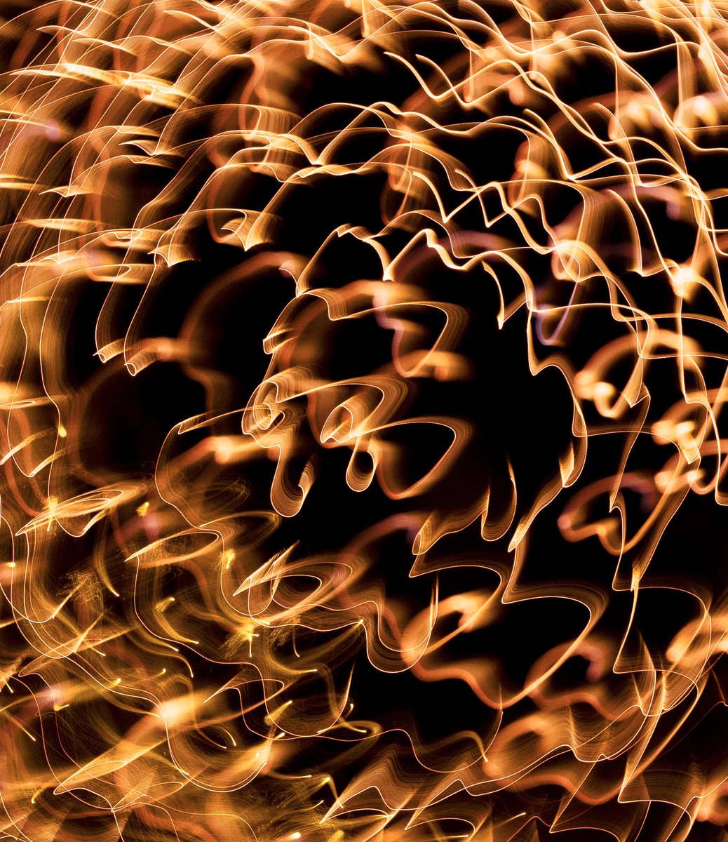 GISELXPHOTO's tweet photo. I know there is a perfect collector for each #physicallygenerative 1/1/36 Photography https://t.co/ayJO2mDipt