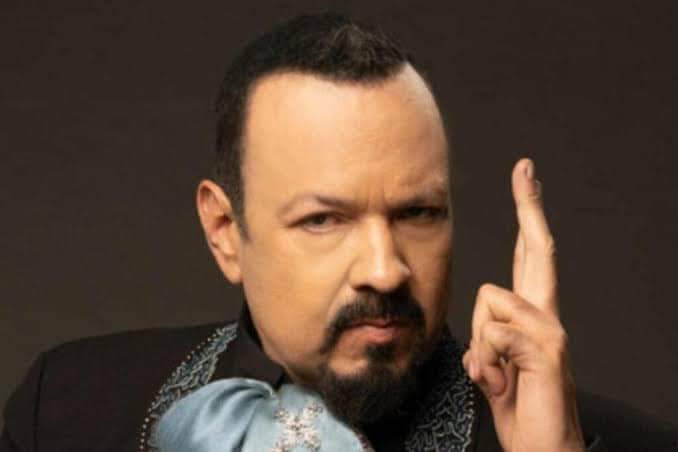 lilah_aciar's tweet photo. Pepe Aguilar me da la sensación de esos tipos que creen que por que tienen dinero pueden prácticamente ser los amos y señores de quien se cruza en el camino. No me da buenas vibras y siento que maneja y controla a todo el mundo bajo una vida de apariencia https://t.co/SYCBz7hKci